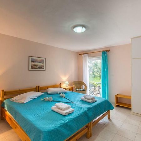 ליגיה Ormos Drepanou Apartments מראה חיצוני תמונה