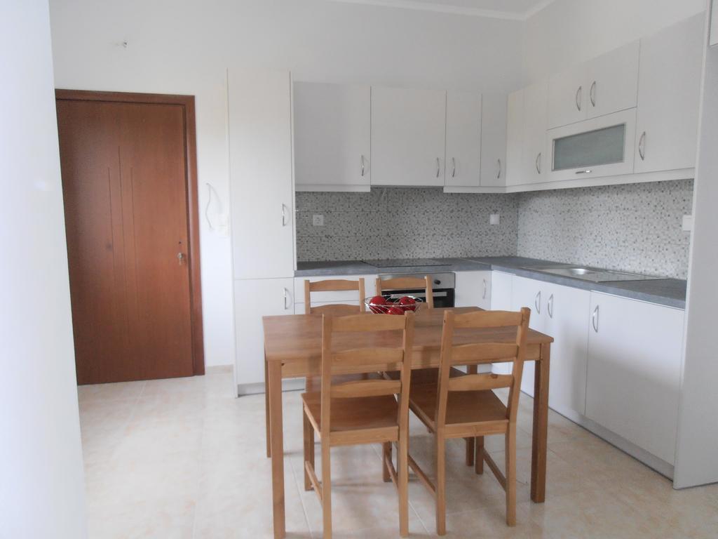 ליגיה Ormos Drepanou Apartments מראה חיצוני תמונה