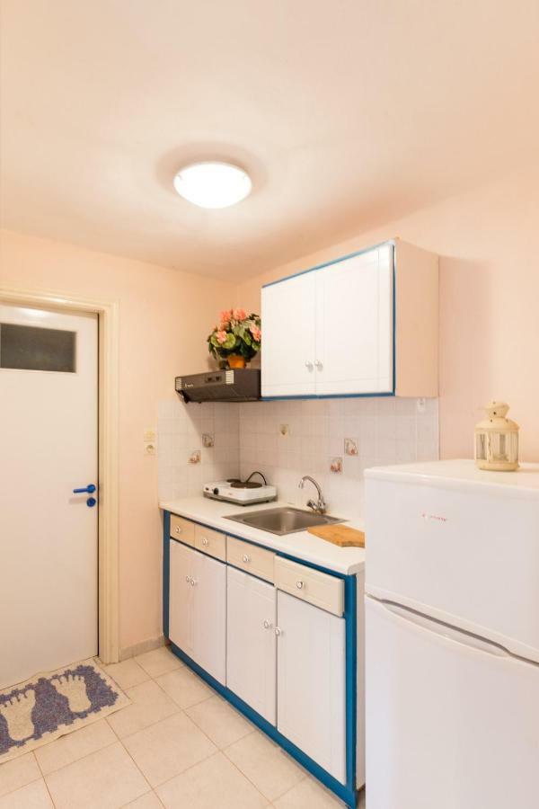 ליגיה Ormos Drepanou Apartments מראה חיצוני תמונה